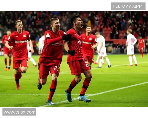 足总杯激战阿森纳逆转国米红牌争议引发全场热议赛后点评解析