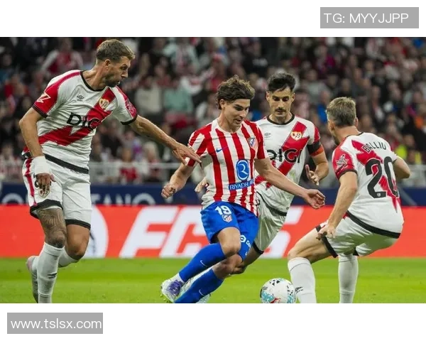 中超激战：马竞逆转尤文图斯帽子戏法点燃全场激情瞬间回顾