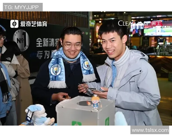 欧联杯焦点战利物浦与曼城激战成和乌龙球引发全场热议