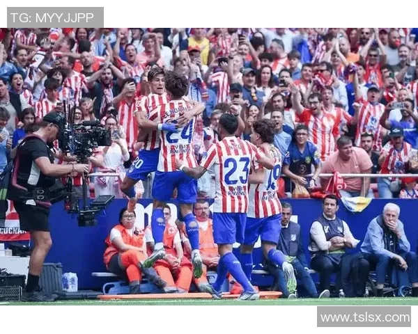 德甲焦点战曼联与马竞战平红牌事件引发全场热议与转会传闻