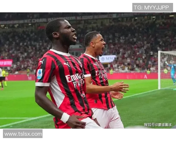 国王杯精彩对决AC米兰逆袭曼城补时进球引发争议与狂欢