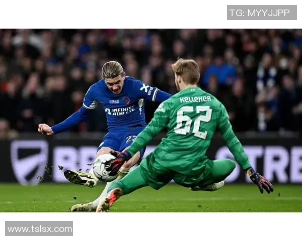 欧联杯精彩对决利物浦与莱比锡战成平局绝杀瞬间引发全场狂欢