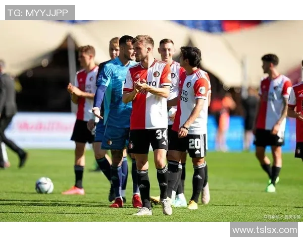 切尔西欧联杯大胜里昂6比2绝杀瞬间点燃全场激情