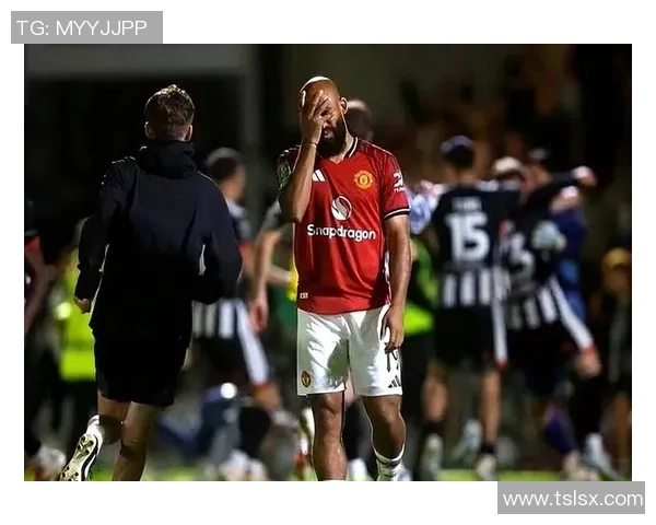 世界杯精彩对决本菲卡在点球大战中险胜曼联引发全场狂欢