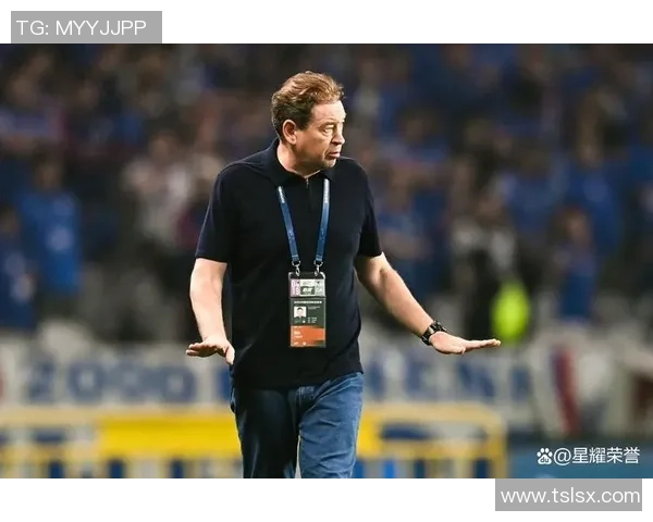 国王杯激战:拜仁与尤文图斯1比1平乌龙球引发争议判罚全场沸腾 国王杯激战:拜仁与尤文图斯1比1平乌龙球引发争议判罚全场沸腾