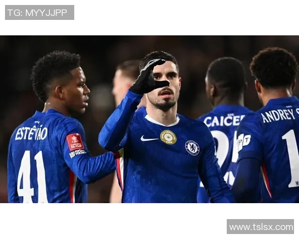 意甲惊现冷门切尔西4-3逆转里昂上演帽子戏法引爆全场激情 意甲惊现冷门切尔西4-3逆转里昂上演帽子戏法引爆全场激情