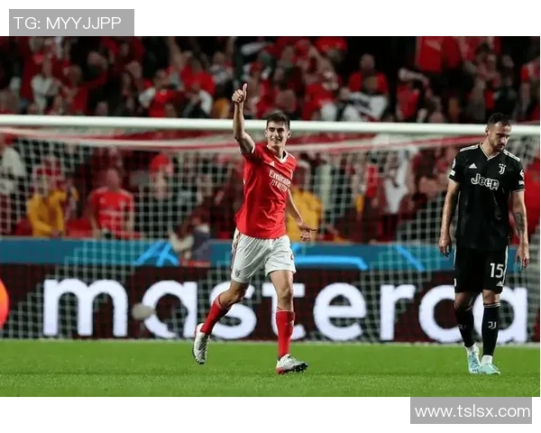 德甲激战尤文图斯险胜本菲卡红牌事件引发全场热议与争议