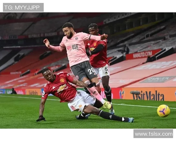 英超激战波尔图绝杀曼联补时进球引发全场狂欢与转会传闻