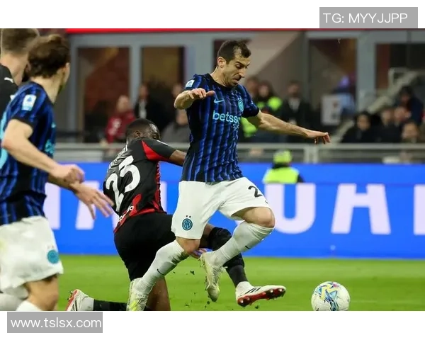 西甲赛场惊现冷门里昂力克AC米兰收获胜利